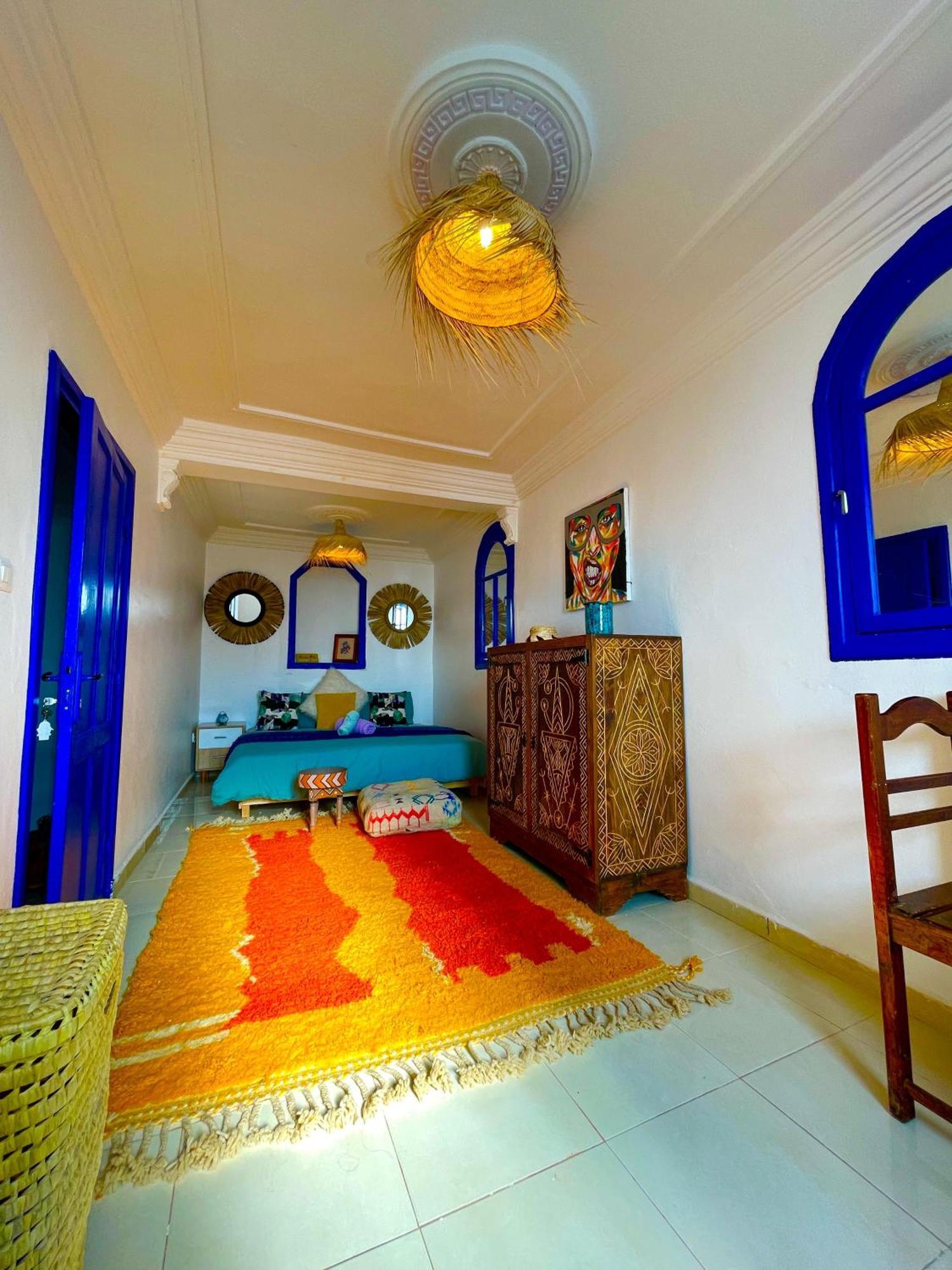 Bed and Breakfast Surf & Salsa Ocean House Tamraght Экстерьер фото